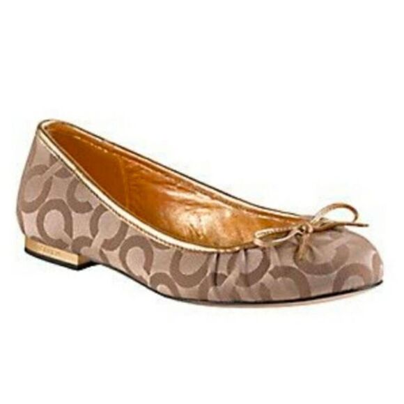 COACH Landon Ballet Flat Size 6B - Picture 1 of 7